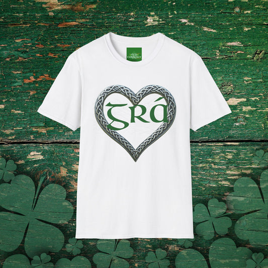 Grá T-Shirt - Diarmuid & Gráinne Edition with Celtic Knot Heart (Unisex Gildan 64000)