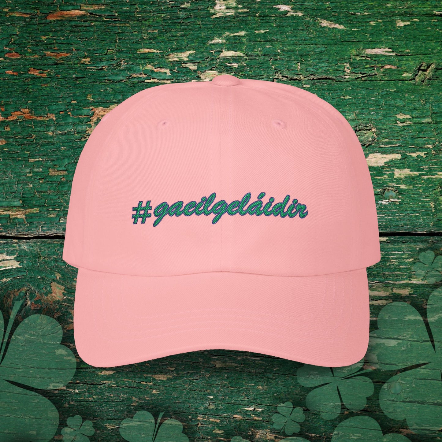 #Gaeilgeláidir (#GaeilgeStrong) Hat