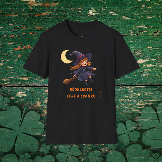 Róghleoite Leat a Scanrú - Too Cute to Spook Irish Halloween Ladies T-Shirt