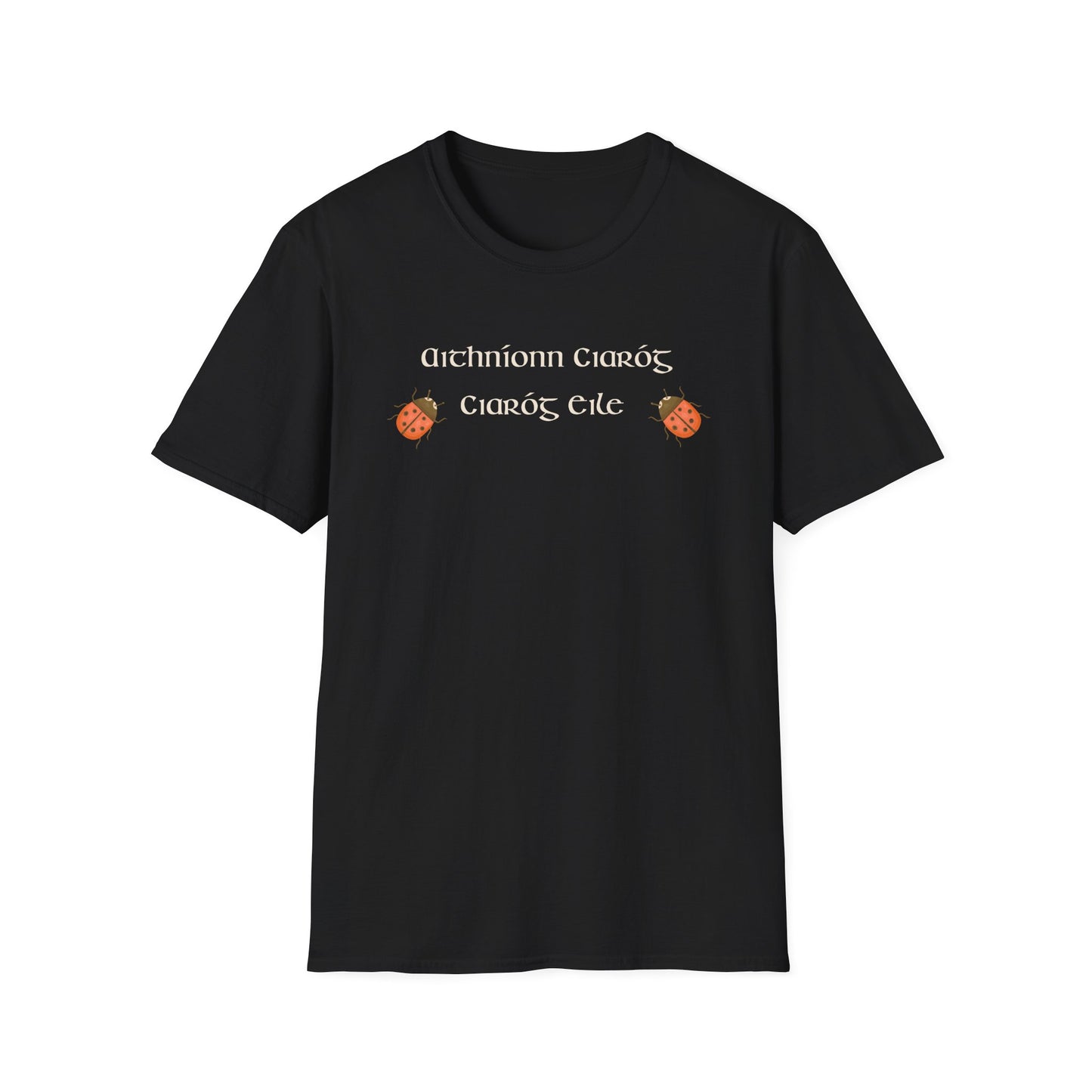 Aithníonn Ciaróg Ciaróg Eile (It takes one to know one) Soft T-Shirt